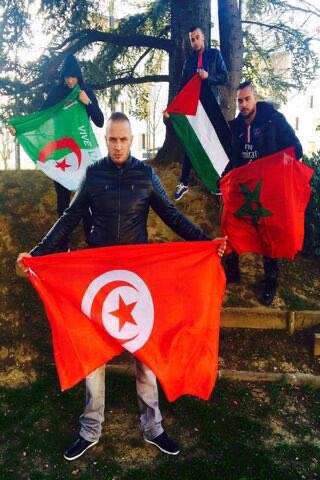 Nueve596's tweet photo. Nous étions obligatoires 💥 https://t.co/QkIi8YYlWG