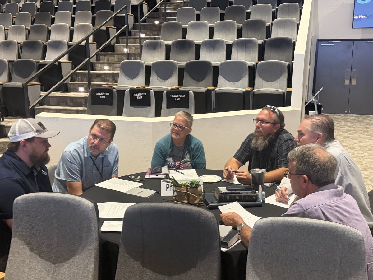 montyazmn's tweet photo. What Next Conference, led by these wise pastors has been very helpful. @azbaptists https://t.co/guXjCXZtZT