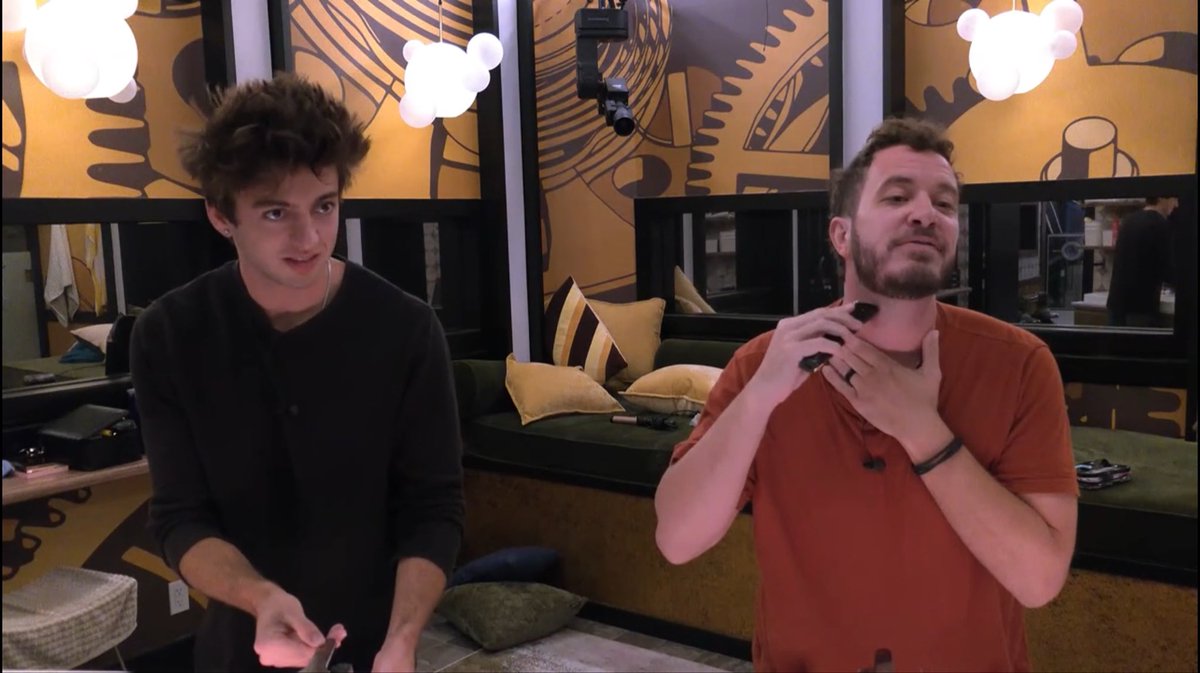89razorskate20's tweet photo. “I’d rather lose to you than lose to Dee” #BB28 https://t.co/M91LRscQHZ