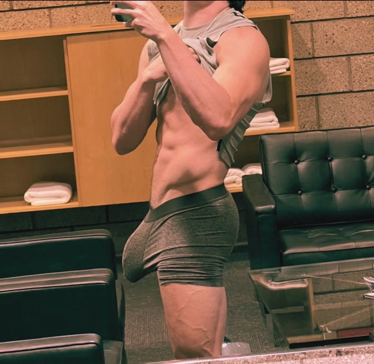 NocturnaIPsycho's tweet photo. “Another workout sesh while being rutted up, can’t wait to plow you..”  
The post was meant to send to his wife but he also posted it on a public story https://t.co/Zjwzi2ZGJ5