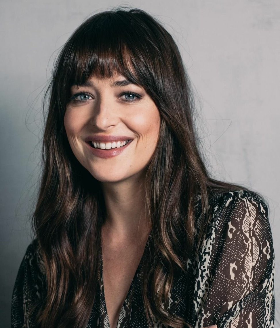 tracklist's tweet photo. A atriz Dakota Johnson falou sobre participar do videoclipe de "Patient Zero", de Taylor Swift:

"Taylor e eu somos amigas há muito tempo e somos muito próximas. Normalmente, diria para não trabalhar com amigos, mas nós trabalhamos muito bem juntas. Foi muito divertido!" https://t.co/snkhwOO43o