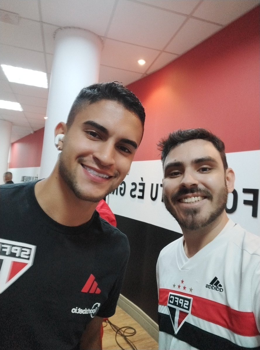 fabioaugusto_tt's tweet photo. Obrigado @_ronestor ! Pelo gol que proporcionou um dos dias mais felizes da vida https://t.co/Oqobx0qQdG