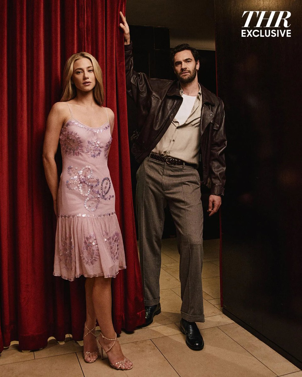 tombatemannews's tweet photo. Tom Bateman and Lili Reinhart for The Hollywood Reporter!
#TomBateman https://t.co/GXt2w1ijbF