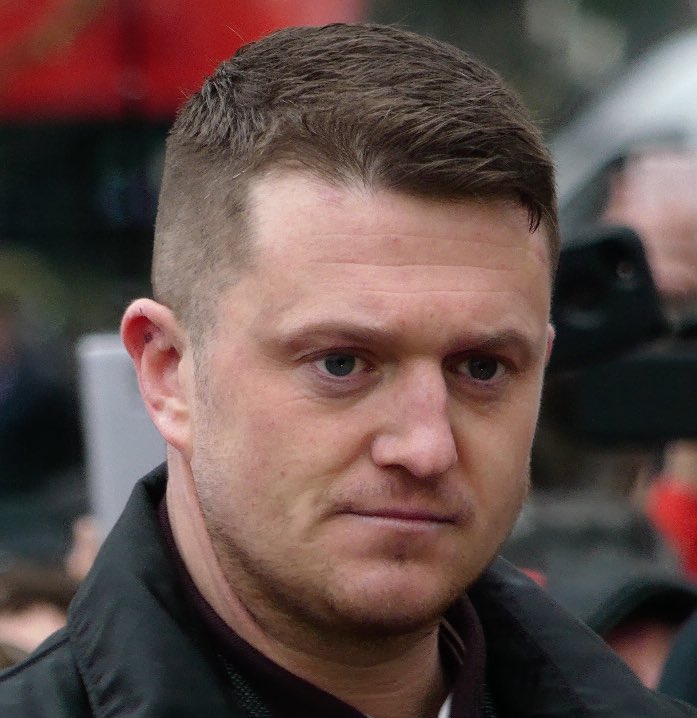 AndyPlumb4's tweet photo. Look how a cocktail of hate, coke and greed has prematurely aged this cunt. 

@TRobinsonNewEra https://t.co/JJRPGJmzEN