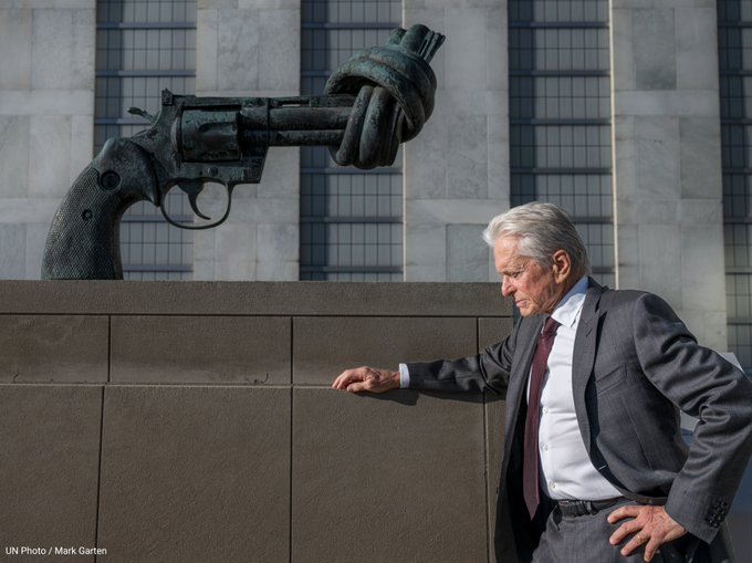 UN's tweet photo. Happy birthday to our Messenger of Peace Michael Douglas!

Thank you for your tireless commitment to the United Nations and your advocacy for disarmament, helping build a more peaceful world for all.

https://t.co/fLmqGRdATV https://t.co/6kpN3ROkhI