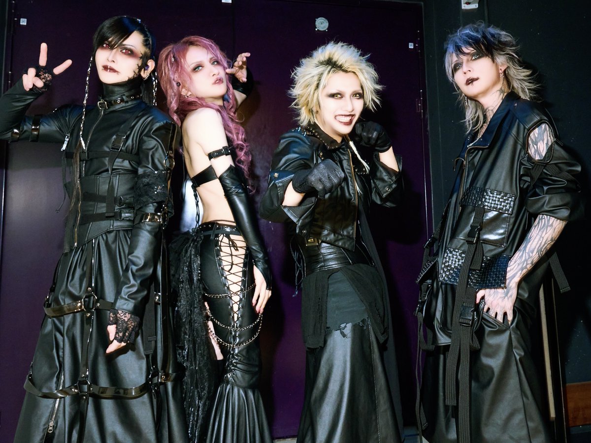 JILUKA_official's tweet photo. Thank you so much, EUROPE!!
Unforgettable memories will be with us forever!

Big thanks for all your incredible support!!

with SPECIAL GUESTS:
DACARA
TSS
Changing Tides

photo by
@shojivankuzumi https://t.co/AMsz8skf4O