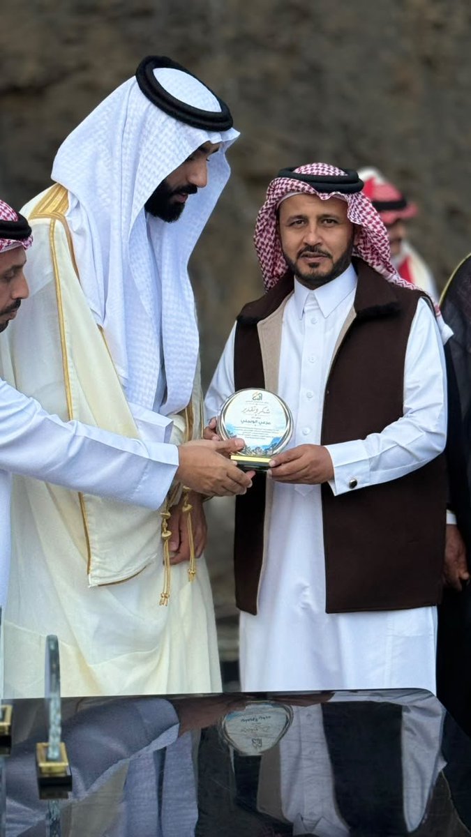 2015Mreei's tweet photo. #اليوم_الوطني_السعودي_٩٦ #اليوم_الوطني_٩٦ #خليجي٢٧ مشاركتي في إحتفال مراكز واهالي السودة بأبها في يوم الوطن الغالي96 https://t.co/WPmwRFS4Jq