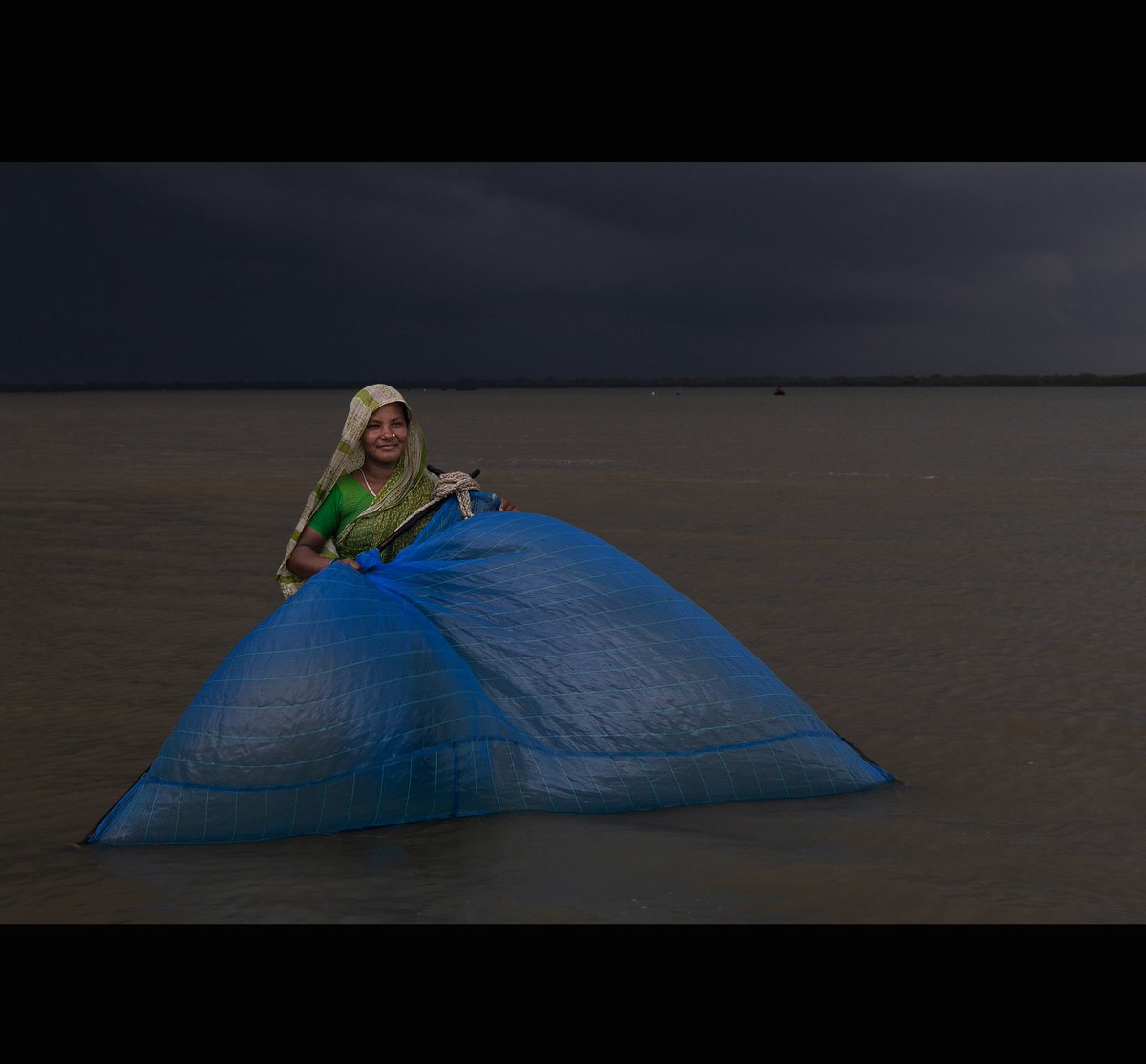 michaeland5jrg's tweet photo. Life in Bangladesh’s coastal areas. https://t.co/2VIxOcX4d2