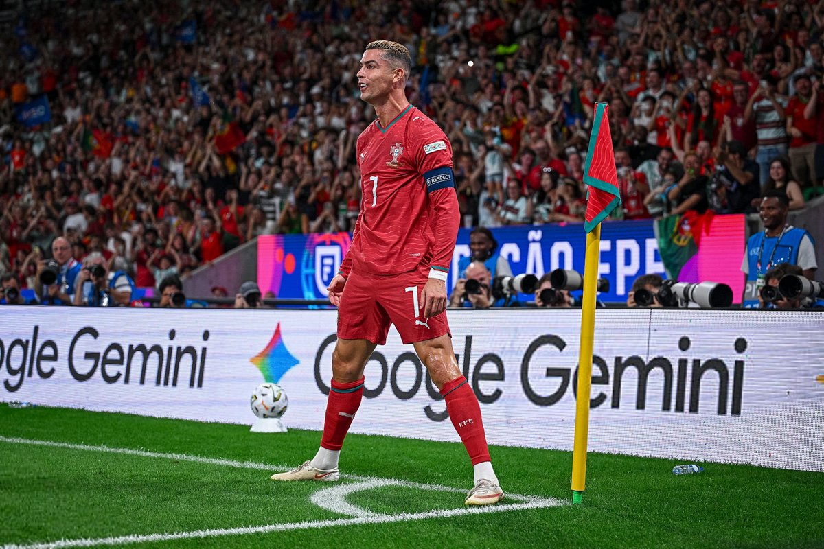 _gjr7's tweet photo. Cristiano Ronaldo “ Suiii ” 💔
#NationsLeague | #PORWAL https://t.co/K5kCS3eZBc