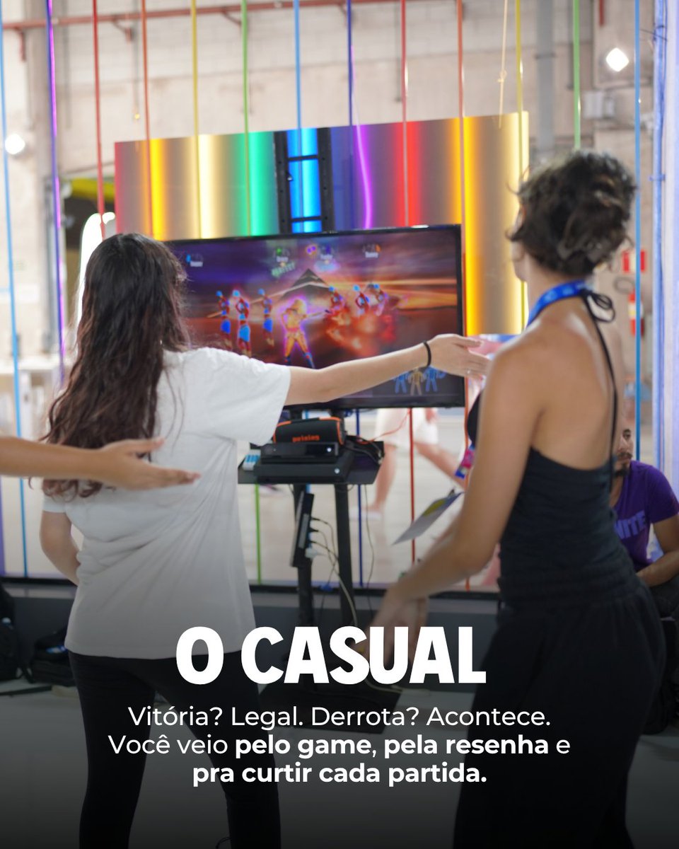 CampusPartyBRA's tweet photo. Todo mundo muda quando pega no controle. 🎮

Tem quem entra pra ganhar, quem só quer curtir o Free Play, quem vira técnico sem ninguém pedir e até quem chega sem conhecer ninguém e termina com squad novo. https://t.co/zq2AC2ecrs