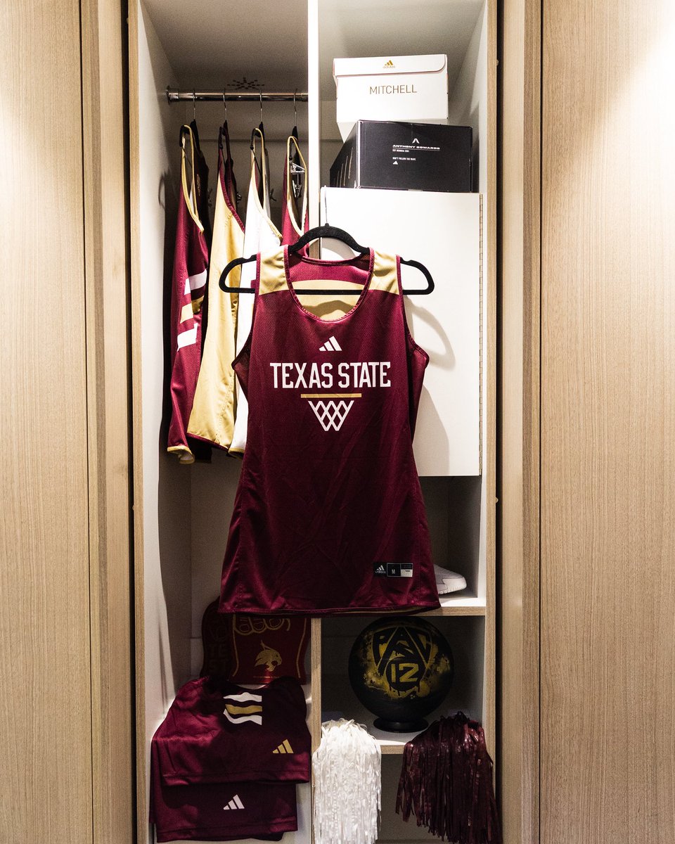 TXStateWBB's tweet photo. Day 1 in the π officially π«
#EatEmUp | #IMPACTFUL https://t.co/XpBlTKcZ9V