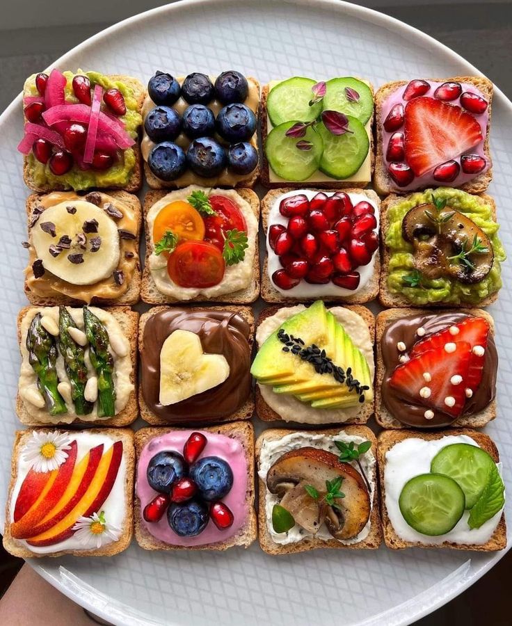 naturehealyou's tweet photo. pretty whimsical breakfast https://t.co/8OoIOfumlp