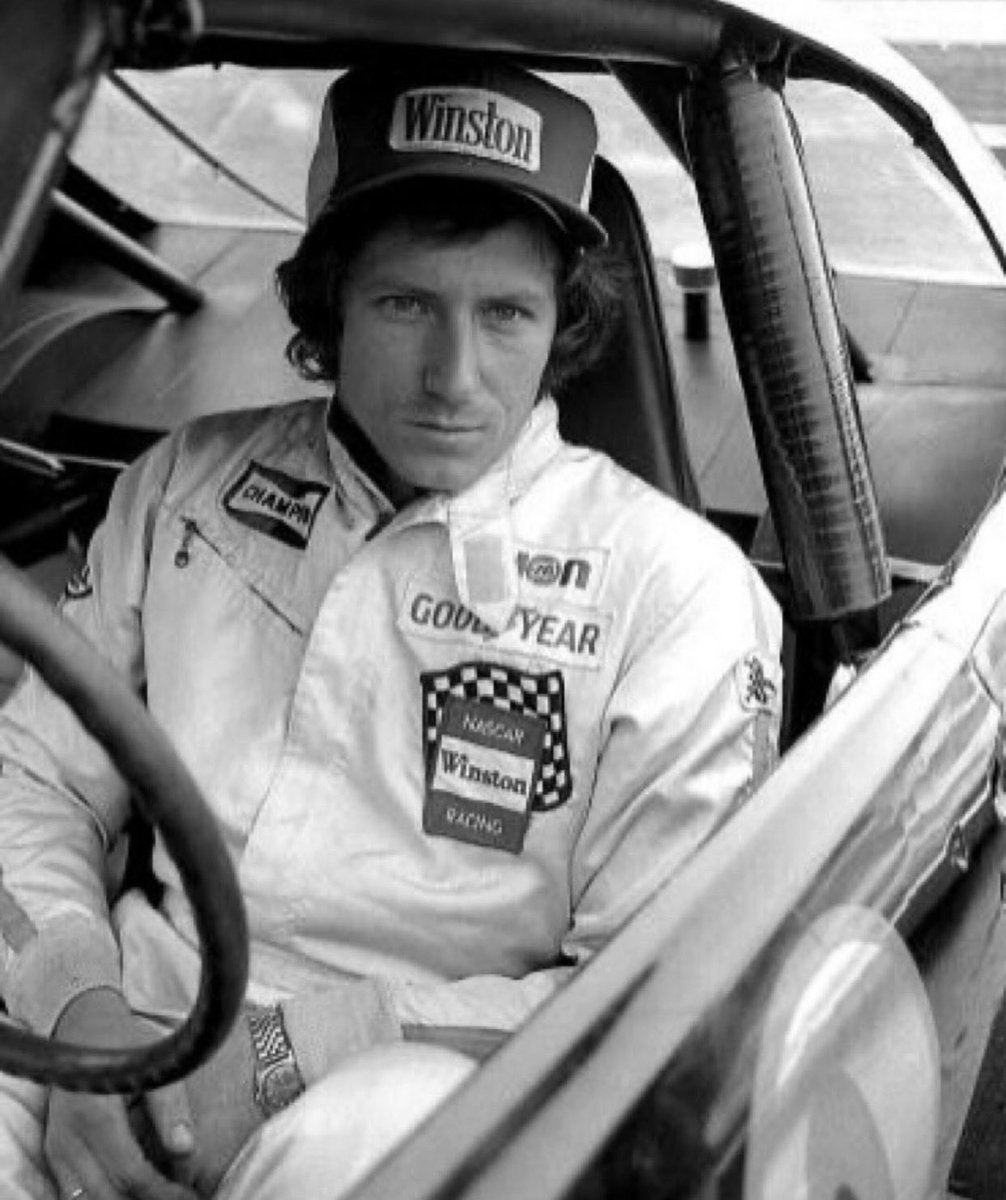 PatD64's tweet photo. Do You Remember??? 🏁3️⃣🏁🙏 #ThrowbackThursdays 🏁3️⃣🏁 https://t.co/kWGSbilN6m