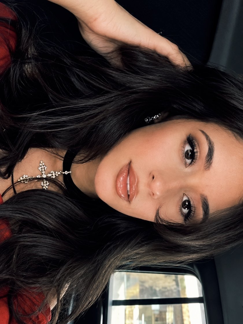lvsickrla's tweet photo. doll face https://t.co/zzqNDVT7in