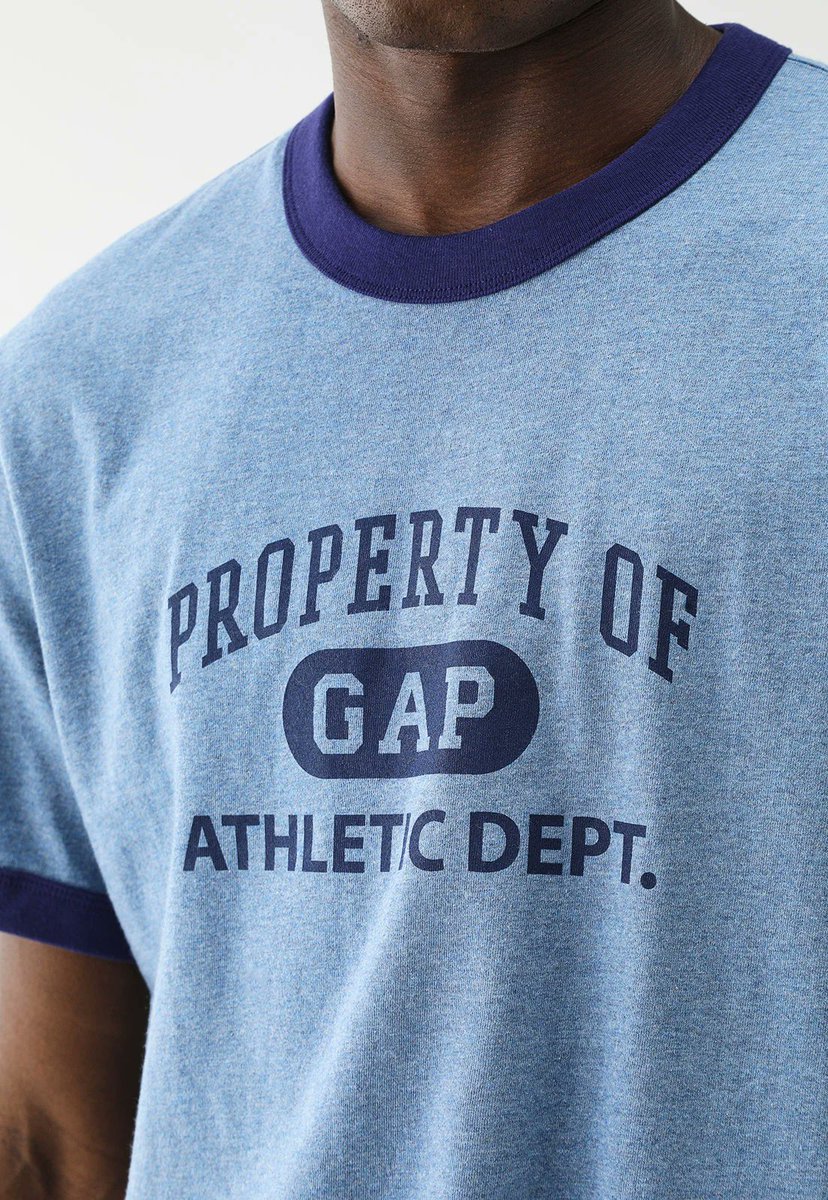 DetetivePromoBR's tweet photo. Camiseta GAP Heather Azul, por R$ 124,99 na Dafiti: https://t.co/A3N5t7WSM9

De R$ 299,99 por R$ 124,99
R$ 175,00 de economia
58% off

Um básico da GAP com R$ 175 a menos para resolver vários looks sem complicação. #oferta #promoção #desconto #Dafiti #GAP https://t.co/jsYMUng5LT