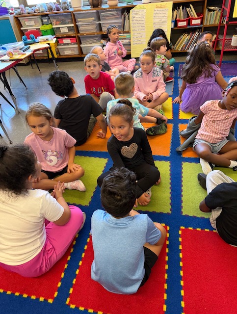 MeridenK12's tweet photo. 📚 Kindergarten students in Mrs. Fusco’s class at Thomas Hooker Elementary School are learning teamwork as they work with partners during math! We love seeing our youngest learners build their math skills while learning alongside one another. ✏️

📸 Photo credit: Rebecca Fusco https://t.co/wXqgtXsX7I