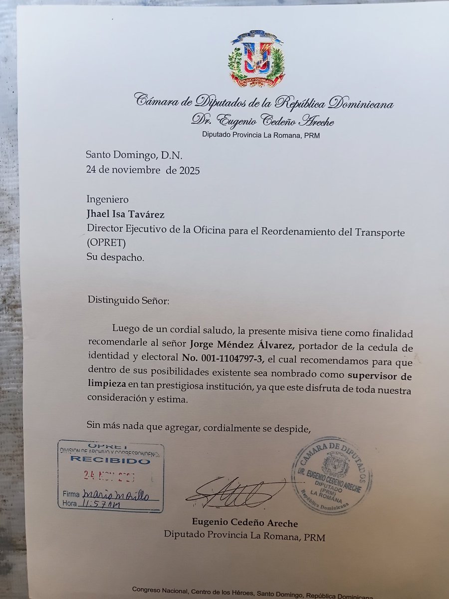 JorgeMendevpja's tweet photo. @luisabinader @GovKathyHochul Señor presidente Luis Abinader Corona nesecito trabajar por el amor de Dios ayúdeme nesecito mantener mí mellizos por favor ayúdenme https://t.co/5nuC1IMAiZ