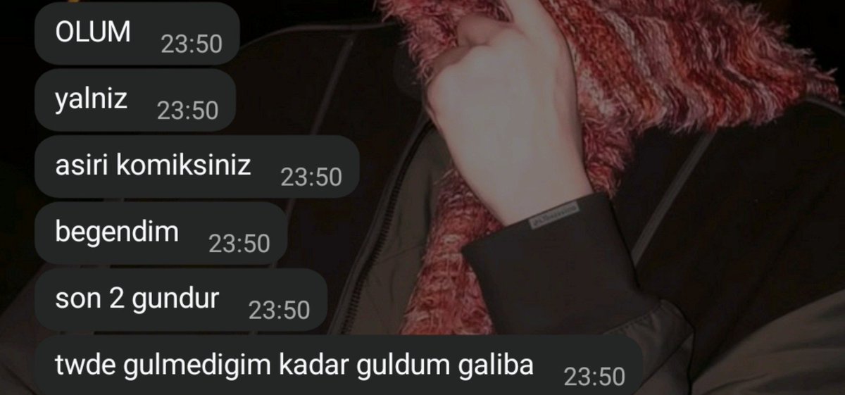 hyeonaholic's tweet photo. varsa bizden iyisi o da bizden birisi #familya https://t.co/L00utqIW1b