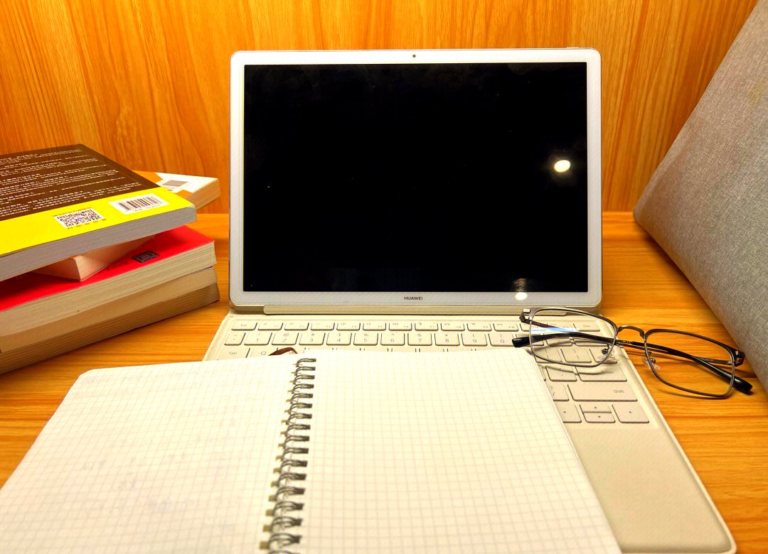 YviSparks's tweet photo. Just crushed today’s quick sprint to finalize the client draft—nothing beats wrapping work tasks before hitting a nice evening wind-down https://t.co/kOh5UgcGvX