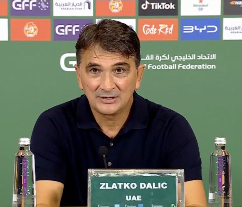 wasel_news's tweet photo. داليتش يشيّد بفوز المنتخب الإماراتي في أولى مباريات “خليجي 27” https://t.co/FLAjS7RWKp

#خليجي٢٧ 
#خليجي_الديار_العربية27
#صحيفة_واصل https://t.co/fxIKNPEvvb
