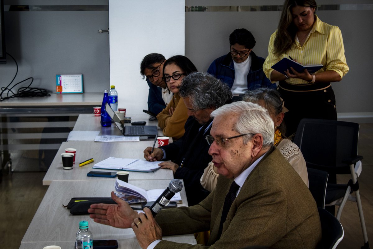 Forocsu's tweet photo. La agenda contempla además la presentación de dos proyectos de acuerdo y el espacio de proposiciones y varios.
📸 Compartimos algunas imágenes de la jornada del CSU. https://t.co/IOLf5hRy1j
