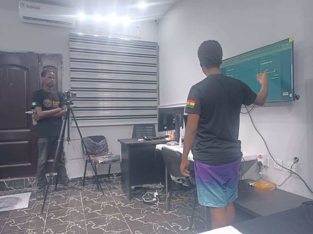 zoerdhub's tweet photo. Zcash Privacy Developers Residency demo day was memorable. We keep pushing. 
@ZcashGH @OGA4SKY @ZOERDHUB https://t.co/sFS6Coi0ks