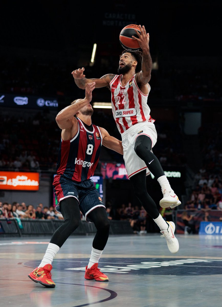 Olympiacos_BC's tweet photo. 📸 Baskonia - #OlympiacosBC 89-106
#WeAreOlympiacos #TogetherWeFight #KBAOLY https://t.co/FOtgCZvwC2