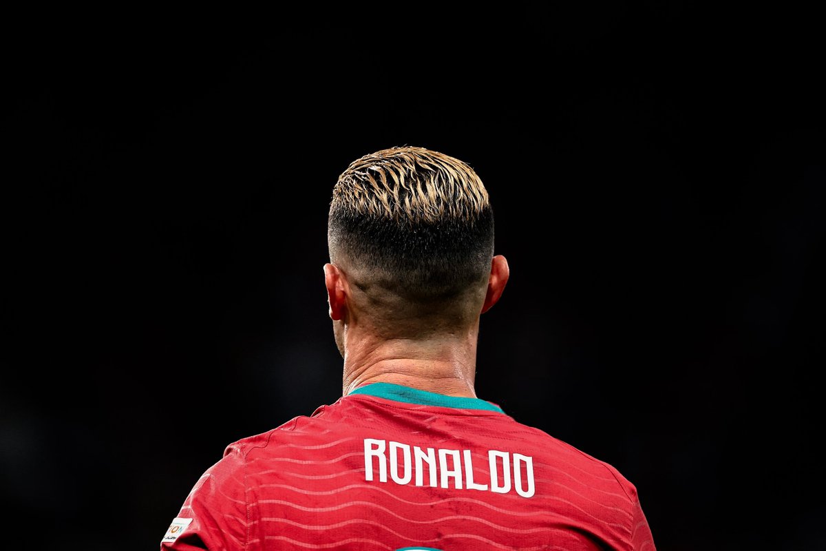 _gjr7's tweet photo. Cristiano Ronaldo 🐐♥️
#NationsLeague | #PORWAL https://t.co/nfpUN4l3Iy