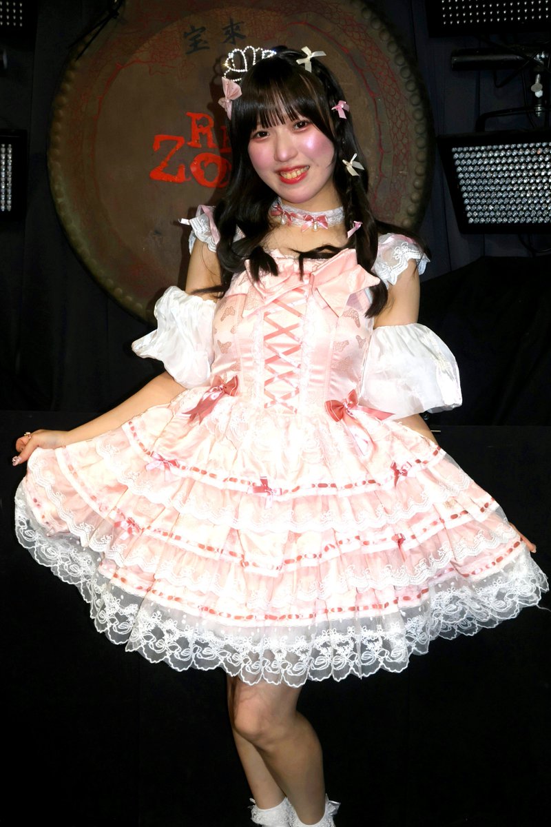 Hanapapa1114's tweet photo. おはもにゃさん
池袋RED-Zone ANERIS さんで開催の
ANERIS presents
桜井百菜さん生誕祭 
〜にゃんにゃんぱーてぃー〜
桜井百菜さんの大好きな写真の１枚
#桜井百菜さん生誕祭 
#にゃんにゃんぱーてぃー 
#桜井百菜 さん
#もにゃさん https://t.co/nYJDA9TO74