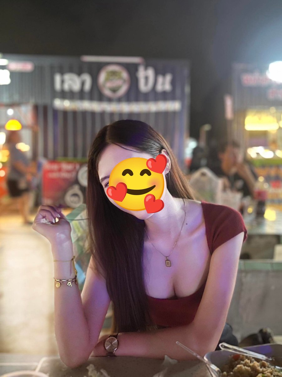 cindy20us7's tweet photo. 🫧 ""ใครชอบเนื้อฟูนุ่มๆ ขอป้ายยาตัวนี้เลย พอลองเกลี่ยแล้วฟีลดีมาก!""
🌤️ ครีมกันแดดเนื้อซูเฟล่ บางเบา คุมมันนาน ✨
🌤️ สัมผัสเบาๆ บนผิว เหมาะกับวันที่ต้องเจออากาศร้อนหรือออกไปข้างนอก
🫶 ทักมาได้เลย😊

🆔 aida53 

📍พิกัด : #รับงานเชียงราย #เชียงราย https://t.co/v4aLOCoYXe