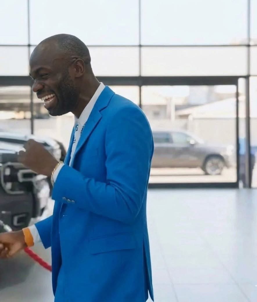 hankasello's tweet photo. Hanzi musoro wemurume waSelmor ingori Nhava Izere Mhepo😂😂😂😭😭😭😭 https://t.co/7LY2QUqP2O