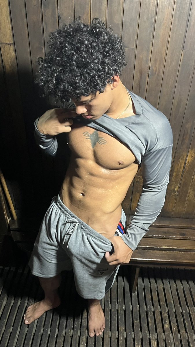 Jei_guanipa2's tweet photo. Paras lo que an vistos publicaciones mías esta es mi cuenta original las otras son falsas se darán cuenta al ver un estas publicaciones tienen más tiempo que ir cualquier otra #jeison #gym https://t.co/jvkH7mPuL0