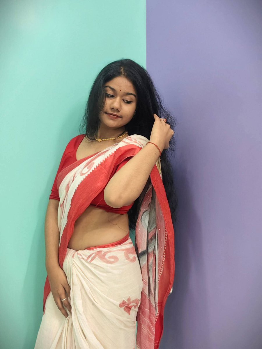ShilaVibes's tweet photo. কেমন লাগছে আমাকে..? https://t.co/1T4c5bJ5p3