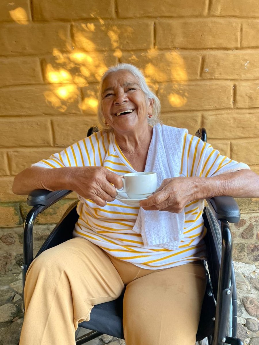 emiliojose0108's tweet photo. SOLICITUD URGENTE DE AYUDA PARA MI MAMÁ 

Queridos familiares, amigos y personas que puedan leer este mensaje:
Hoy quiero pedirles, con mucha humildad y esperanza, una ayuda muy importante 
para mi mamá Juana Francisca Torrealba de Cañizalez. https://t.co/W8cgwhsefs