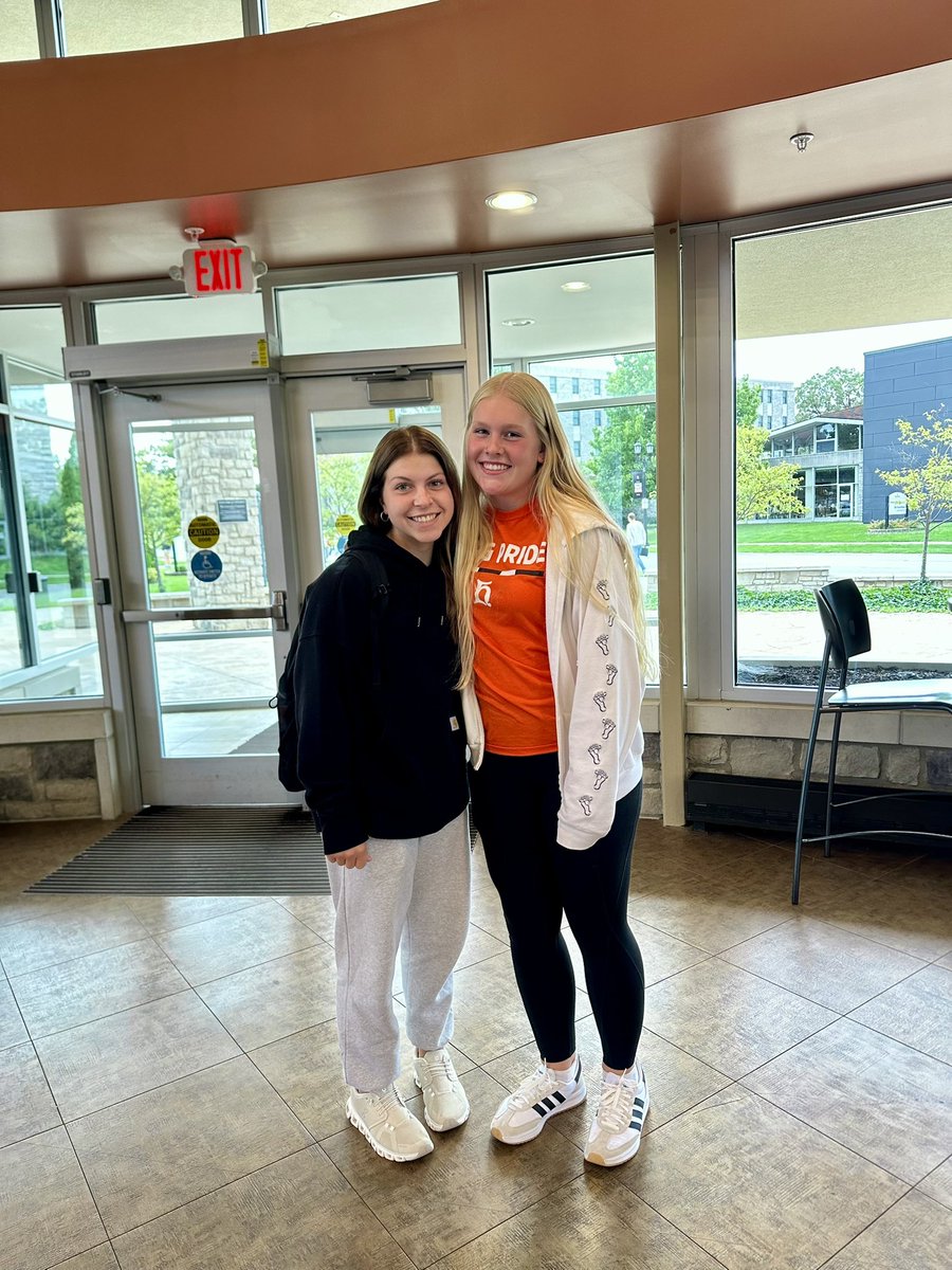 MyahWypyhoski's tweet photo. Huge thank you to @coachmaribriggs &amp; @shelbymiller198 for having me today on a visit. I loved every second of today! Cannot wait for what is in store for me.🧡🖤 #officalvisit #goberg https://t.co/2YMf6eNnRI