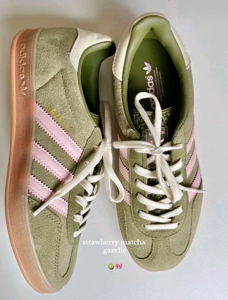 300moods's tweet photo. obsessed with this combo 🌸🍵 https://t.co/WXnGpKDaJp