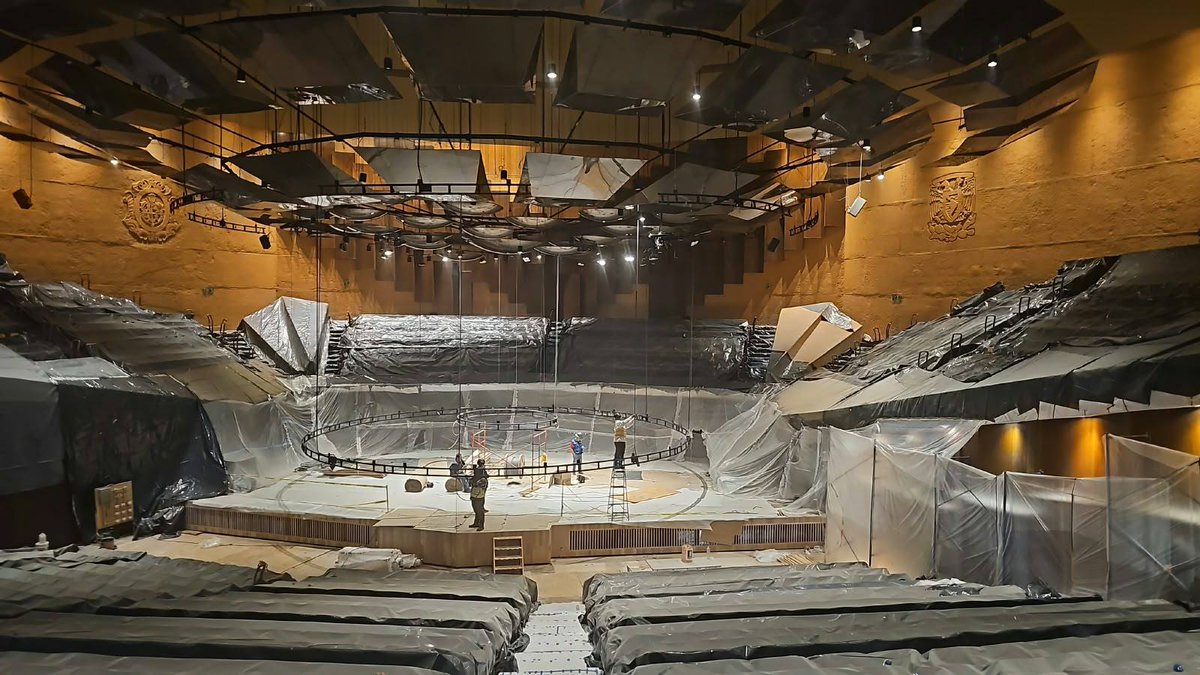 CulturaUNAM's tweet photo. ✨¿No está preciosa? Pero lo más lindo de la rehabilitación de nuestra Sala Nezahualcóyotl por su 50 aniversario está en lo que no se ve. ¡Y lo vas a notar!
Te contamos qué tuvo a nuestro recinto cerrado por cinco meses para mejorar el funcionamiento de sus espacios y servicios. 🧵