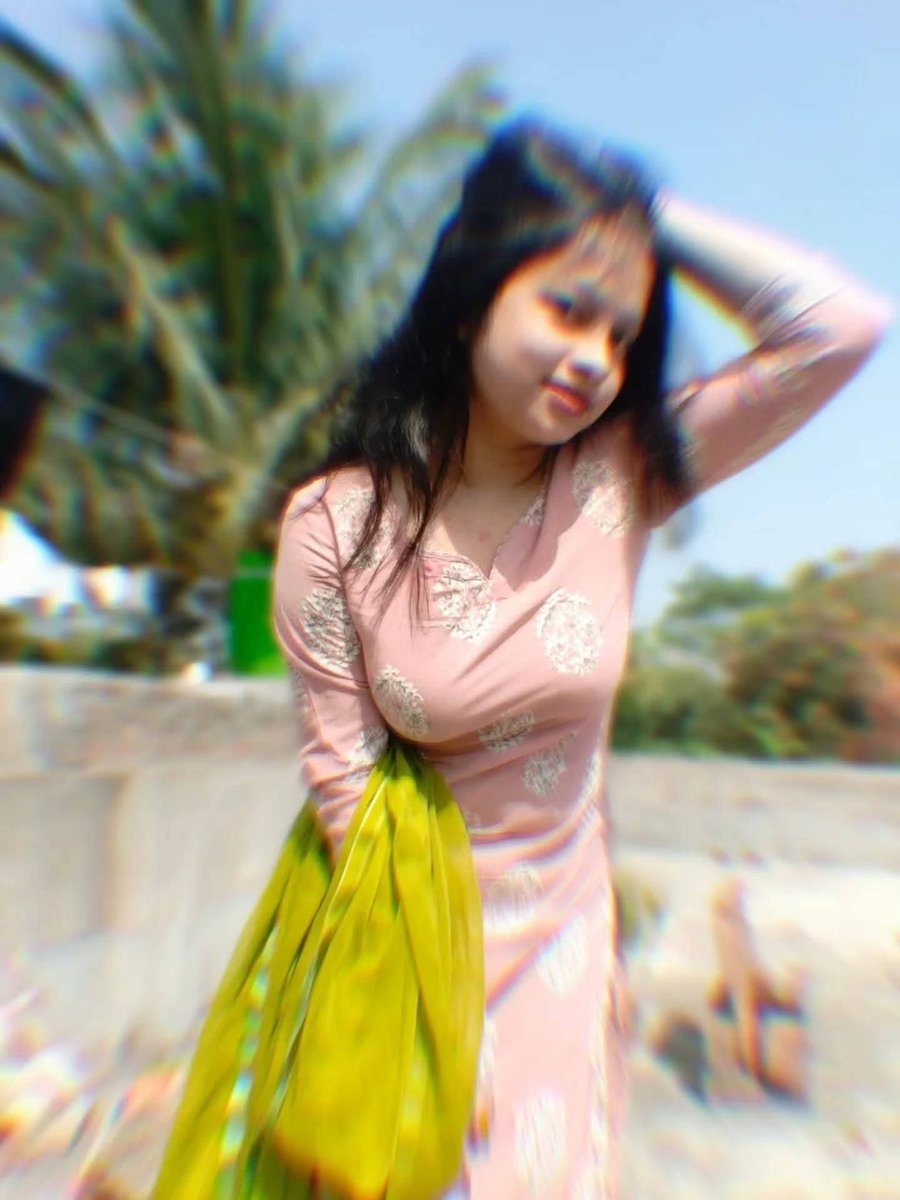 ShilaVibes's tweet photo. এমন একজন বন্ধু চাই, যার কাছে নিজের মতো থাকা যায়। ❤️ https://t.co/Y03WxkvmkH