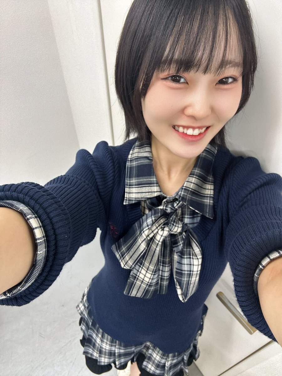 nmb_Tomocha48's tweet photo. おはちゃ♡

本日は、18:30〜 青春！#恋のDestination公演 です！

ペンライト→🧡オレンジ×💛黄色
コール→"ともちゃ"
準備物→"ともちゃーじ"する気持ち

久しぶりだ！！どきどき💓
一緒に青春できるのたのしみにしてます♪ https://t.co/z8c6RITCSl
