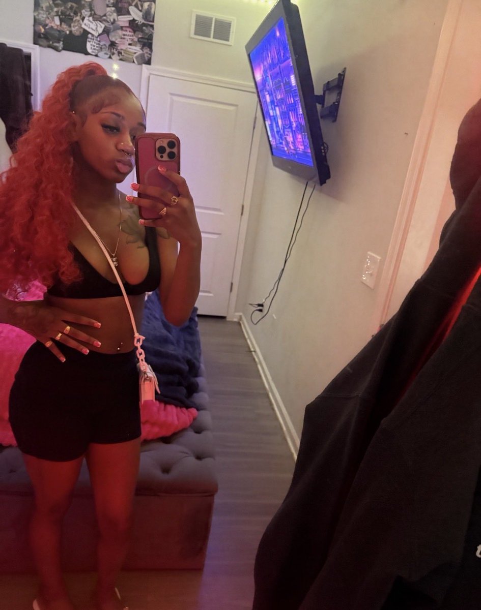 jaylaaskii's tweet photo. #queen https://t.co/d6WnWdXKt4
