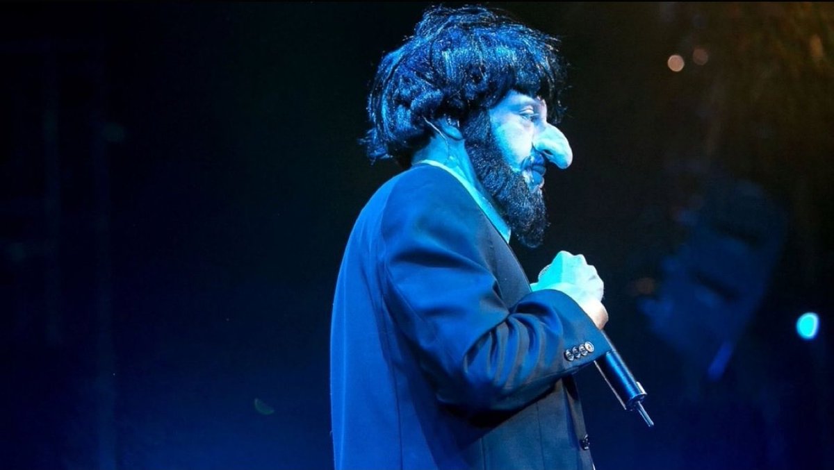 AlanBegun's tweet photo. @macklemore go fuck yourself you antisemitic garbage. https://t.co/iLTcCi5pbh
