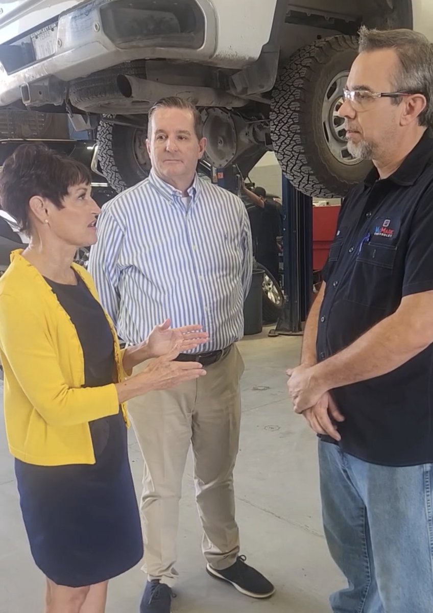 DonnaCampbellTX's tweet photo. Yesterday, I enjoyed visiting with Valmark Chevrolet owner Mark Stevenson and his team, including technician Lu Vargas. It was great to get a firsthand look at their work and hear from the people who keep things running every day in New Braunfels. https://t.co/jTDxuCB7yw
