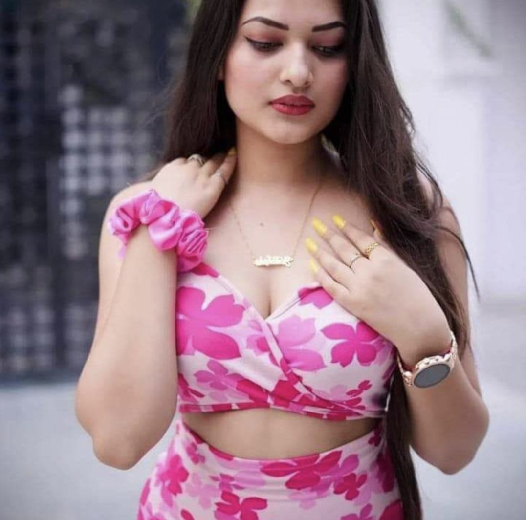 Radhapatel9988's tweet photo. Me Hot Mall 💋 and girl 💋💞🌹🌹🌺💋 https://t.co/JIn4CUwI1U