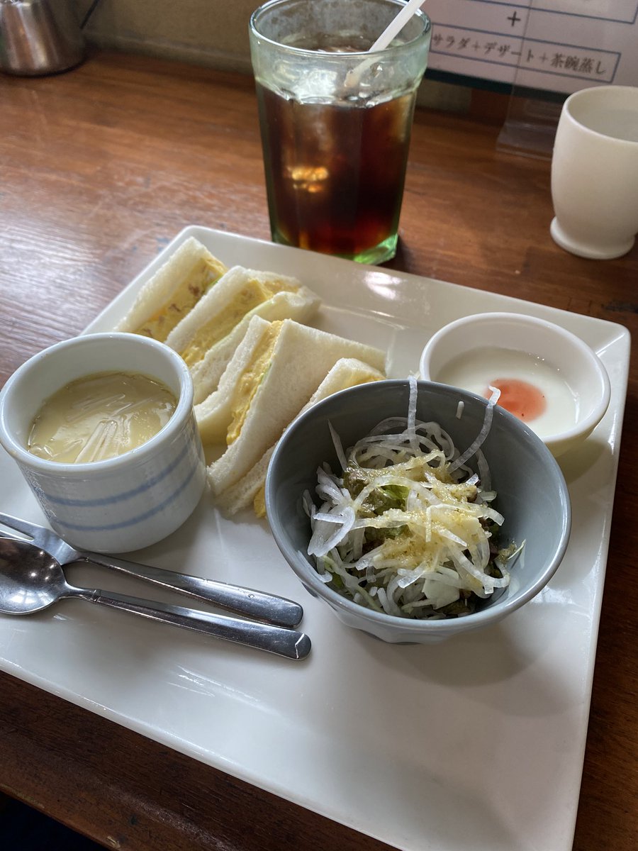 megumi5012's tweet photo. 今日は 朝からお友達とモーニング2軒のハシゴ😆
お腹いっぱい😋

一宮市のモーニング。
セリーヌさんとかかしさん☺️

昨日から鳳凰様のエネルギーを感じてる🙏
いつも本当にありがとうございます🙏🙇‍♂️

 #一宮市モーニング https://t.co/hq8m6bUM5O