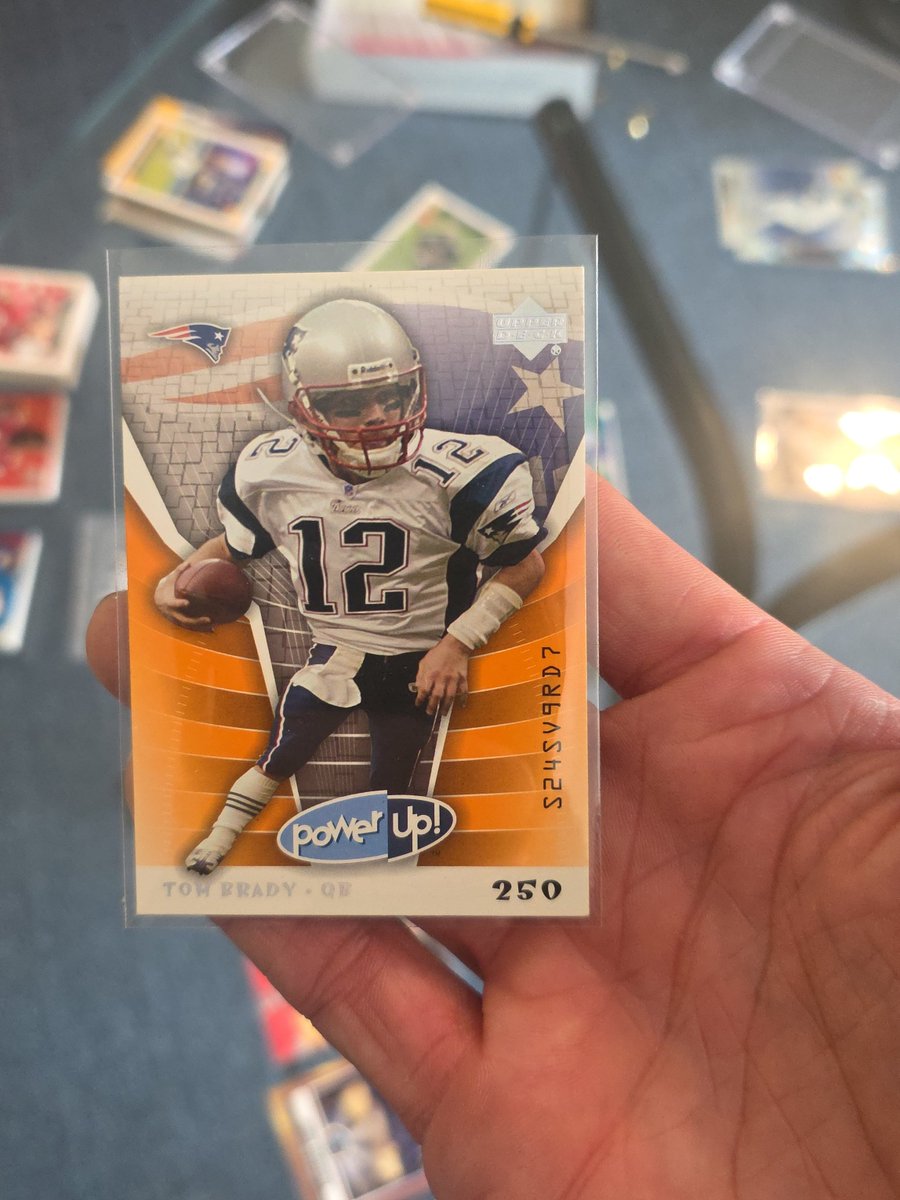 jaymart574's tweet photo. @CardPurchaser Sell this card at $360 all money will benefit youth at my church! If anyone knows someone! https://t.co/c44HdUhMrC