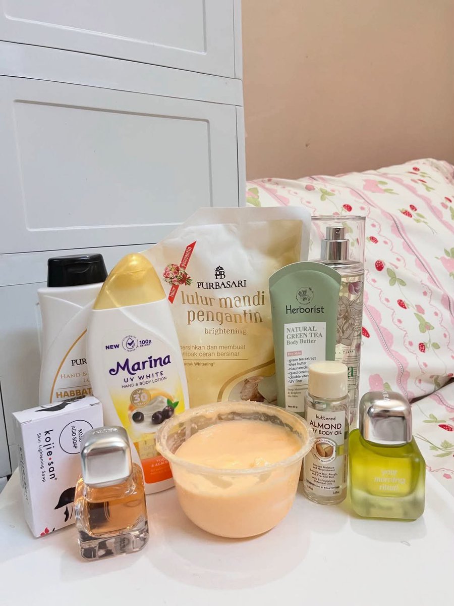 lostanotherbyte's tweet photo. GILAAA.. GAK NYESEL NURUT SAMA WARGA THREADS!!😭 Semenjak nongkrong disini, jadi makin rajin ngerawat diri sendiri sampe wangi semerbak kata orang orang🥹💗✨ https://t.co/p9TbD1tTU1