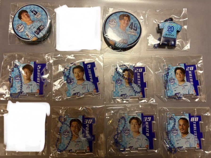 KU17TT's tweet photo. 譲】缶バッジ5.49
      FCユニラバ20
      FCキューブ5.9.20.20.30.39.88
      FCクリカ2.4.4.4.15.20.55
      団扇ステッカー9.23.27.
      FCアクスタ2.4.27
求】定価or17と交換
⭐️26日、29日のお取引可能です
#montedio
#モンテディオ山形
#モンテガチャ https://t.co/9CMqSQL7Rh
