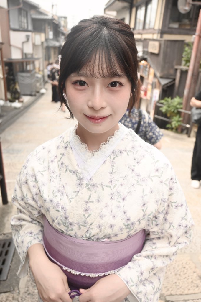 rf104_con02_'s tweet photo. 着物撮影の日の写真です！
綺麗な着物が着れてとっても幸せでした💕

本日のこうポチもよろしくお願いします🍀🙇🏻‍♀️

https://t.co/gxiad22rIs https://t.co/t3TxwRoBeZ