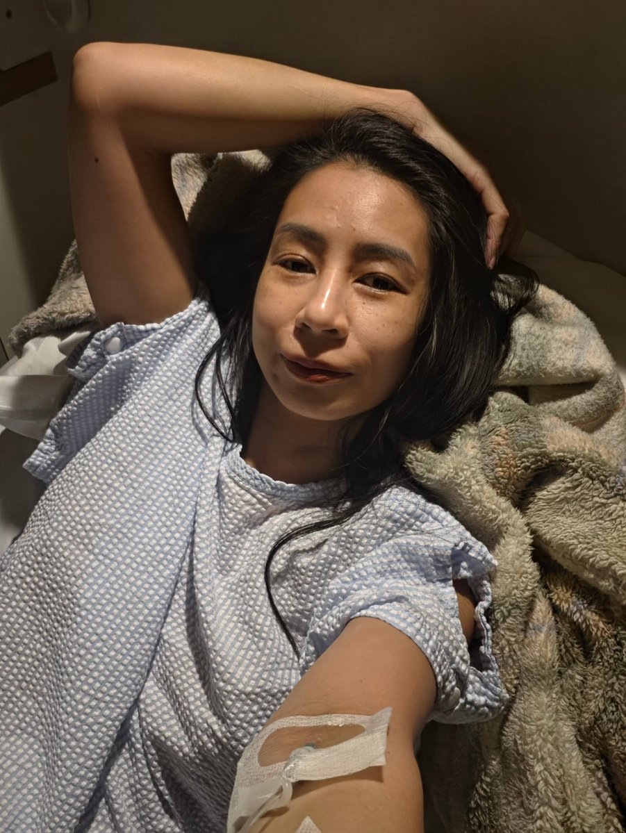 addisonrobadaw's tweet photo. Hide the pain. Wear the smile. Wait another night. https://t.co/3f426QiLG1