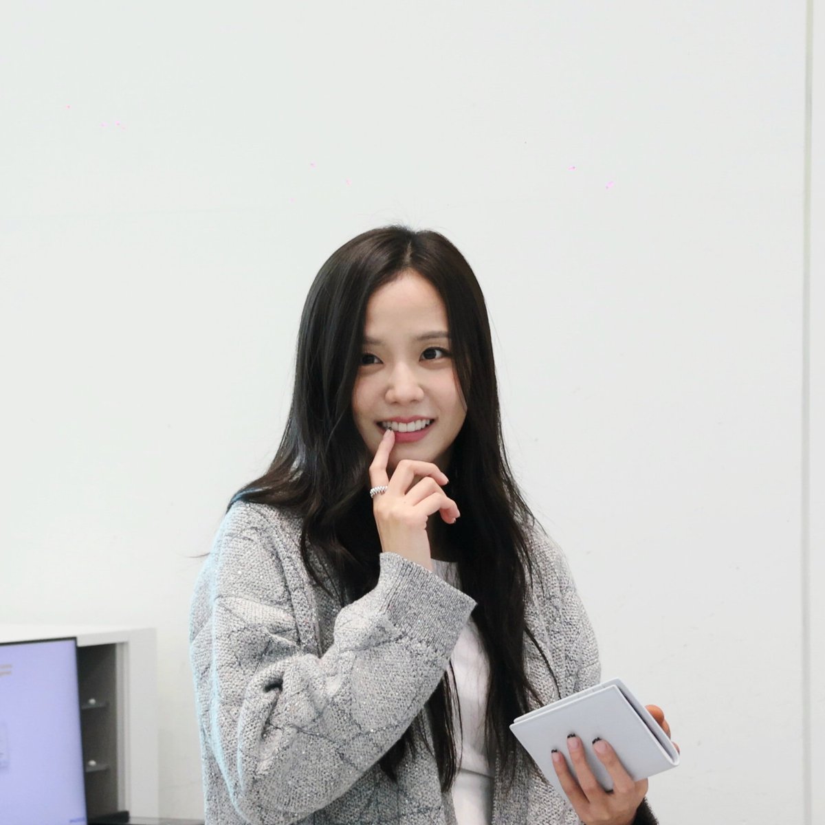 ohingchu__'s tweet photo. 스포하나만 해달라고햇는데 빠순이들 그자리에서 단체기절 https://t.co/WtFJ148cfM